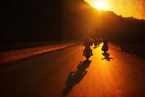 consejos-conducir-moto-en-grupo