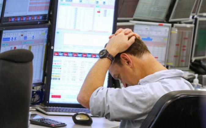 LosGestoresSinSacarRentabilidadDeLosFondos